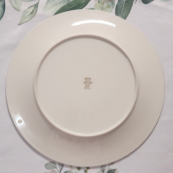 Lenox Fine China GOLD Trim Dimension Collection Eternal Dinner Plate 10.75in - Picture 3 of 5